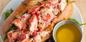 Lobster rolls with lemon tarragon butter
